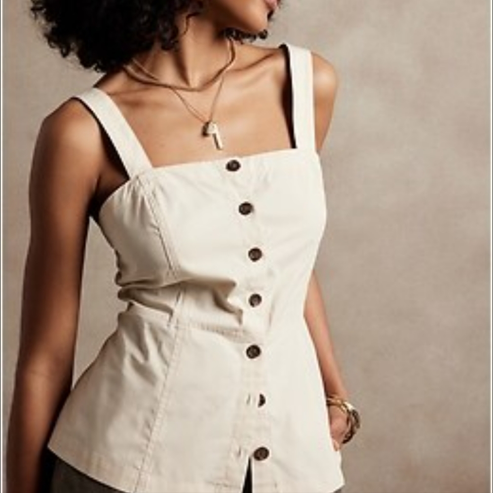 Button Front Tank